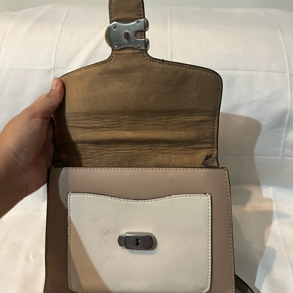 Coach crossbody - Picture 7 of 9